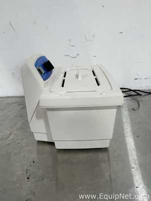 Banho Maria e Circulador Emerson M2800