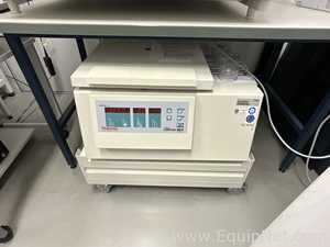 Thermo Scientific Heraeus Labofuge 400 R Laboratory Centrifuge