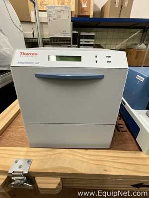 Thermo Fisher Scientific KingFisher mL Type 701 Particle Purification System