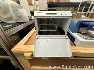 Thermo Fisher Scientific KingFisher mL Type 701 Particle Purification System