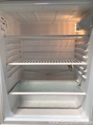 Lote de 3 Refrigeradores Various 