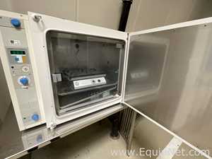 Kendro Laboratory Products B 6120 Labatory Incubator with ELMI Sky Line