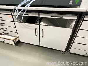 Tecan Freedom EVO Liquid Handling Workstation