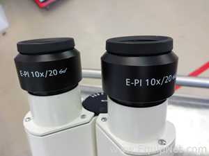 Zeiss Inc. Axiovert 40 C Microscope
