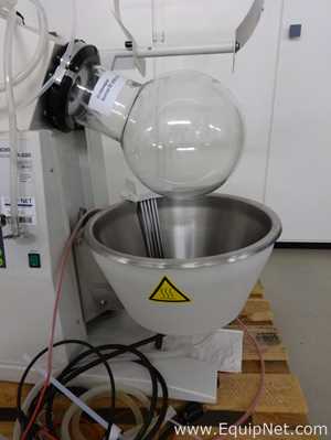 Buchi Rotavapor R-220 Rotary Evaporator with V800 Vacuum Controller
