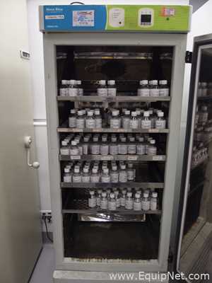 Nova Etica 412-DE 255 Cold Chamber