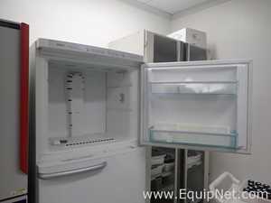 Bosch Intelligent Frostfree 44 Refrigerator