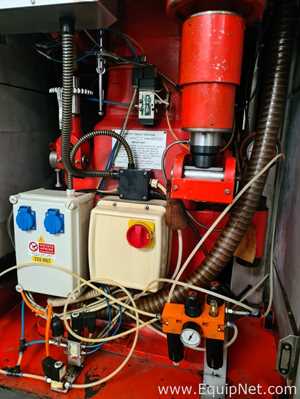 Manesty BB4 Tablet Press