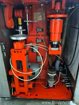 Manesty BB4 Tablet Press