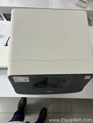 Sistema de Aislamiento de Acido Nucleico marca Zybio modelo EXM3000