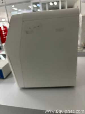Sistema de Aislamiento de Acido Nucleico marca Zybio modelo EXM3000