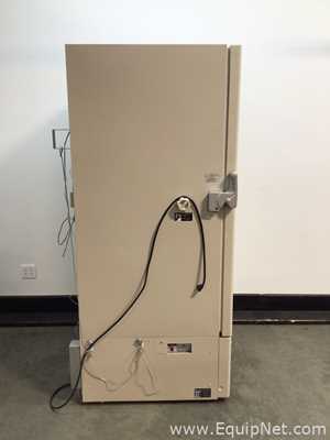 Congelador Panasonic MDF-U76VC-PA