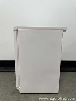 Lot Of 2 Fisher Brand GTFBV05RPSA Isotemp Undercounter Refrigerators