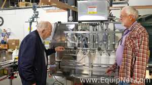 Línea de Llenado de Bebidas Kaps-All Packaging Systems 	AU-6C-E / FA-G-E / A-6 (Complete Liquid Packaging Line)