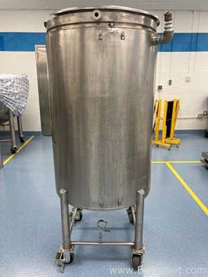 Tanque B and G Machine, Inc. Requisitos de aire 150 GALS.  150 Galones