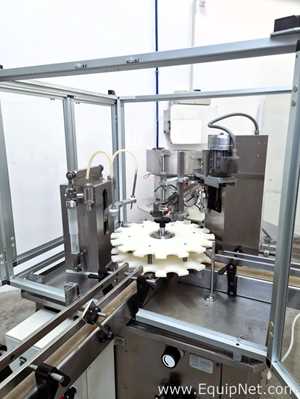 Combinação Envasadora-Tampadora Monobloco  Comas RF1000