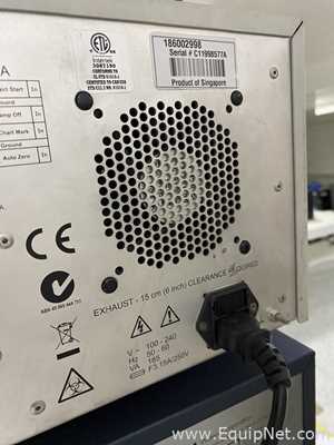 Módulo de separación Waters Alliance e2695 con detector RI 2414 y detector matriz fotodiodos 2998