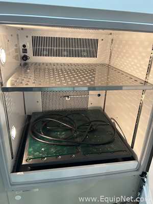 Agitador Eppendorf New Brunswick Innova 42R