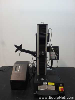 Equipo de verificación o medición electrónica Instron 5542