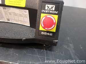 Equipo de verificación o medición electrónica Instron 5542