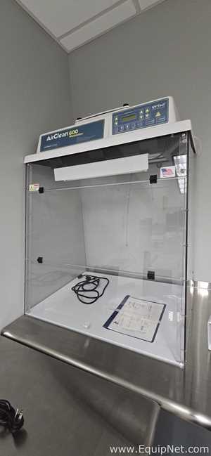 Campana Air Clean Systems AirClean PCR Workstation AC632TLFC