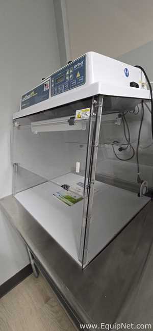 Air Clean Systems AirClean PCR Workstation AC632TLFC Hood