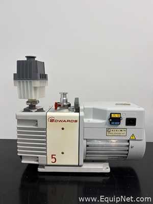 Agilent 7890B GC System With 7000C GC/MS Triple Quad 7683 Series Injector and Vacuum Pump