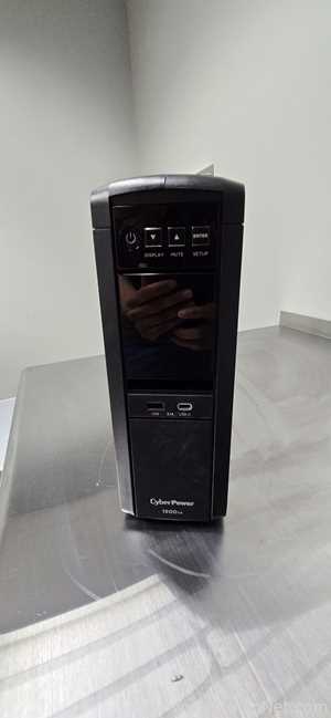 CyberPower 1500VA Sine Wave Battery Back-Up System Miscellaneous Lab Equipment