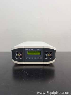 Life Technologies PowerEase 300W PS0300 Microprocessor-Controlled Electrophoresis Power Supply
