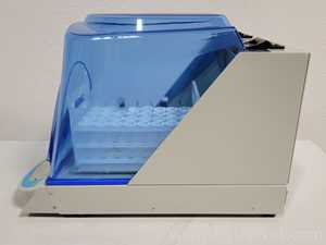 Incubadora Benchmark Scientific Incu-Shaker