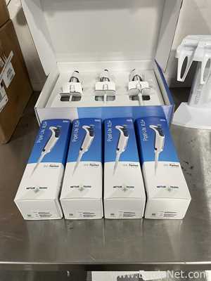 Lote de  Pipeteador Mettler Toledo Rainin Smart Stand