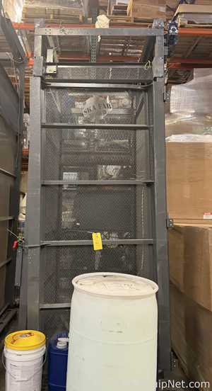 SKA Fabricating Can-i-Pal Repalletizer