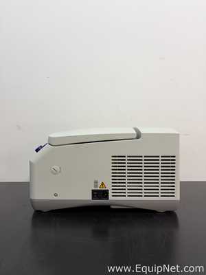 Eppendorf 5424 R Laboratory Centrifuge