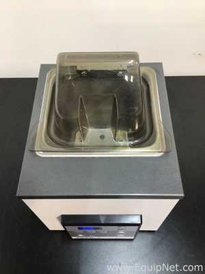 VWR Model 2L Digital Water Bath