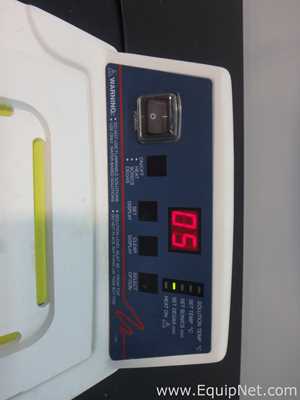 Branson 1510 Ultrasonic Cleaner