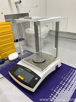 Sartorius BCE224I Analytical Balance with Power Supply