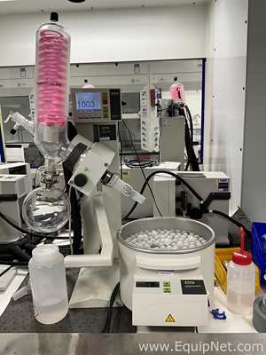 Buchi Labortechnik AG R-100 Evaporator With B-100 Heating Bath V-300 Vacuum Pump and I-100 Interface
