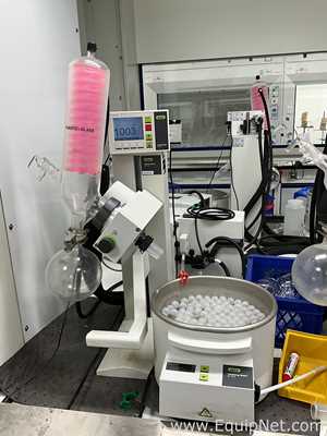 Buchi Labortechnik AG R-100 Evaporator With B-100 Heating Bath V-300 Vacuum Pump and I-100 Interface
