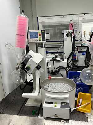 Buchi Labortechnik AG R-100 Evaporator With B-100 Heating Bath V-300 Vacuum Pump and I-100 Interface