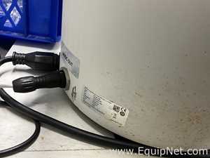 Buchi Labortechnik AG R-100 Evaporator With B-100 Heating Bath V-300 Vacuum Pump and I-100 Interface