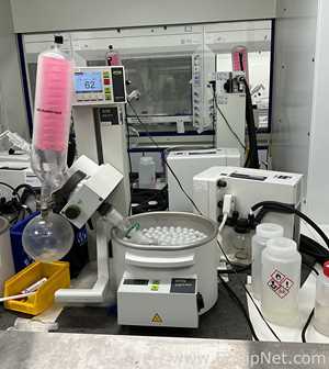 Buchi Labortechnik AG R-100 Evaporator With B-100 Heating Bath V-300 Vacuum Pump and I-100 Interface