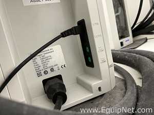 Buchi Labortechnik AG R-100 Evaporator With B-100 Heating Bath V-300 Vacuum Pump and I-100 Interface