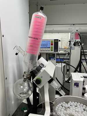Buchi Labortechnik AG R-100 Evaporator With B-100 Heating Bath V-300 Vacuum Pump and I-100 Interface
