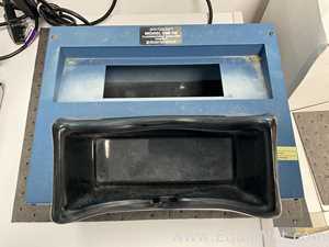 Linhas de Fonte de Luz-Forense UVP UVLS-28