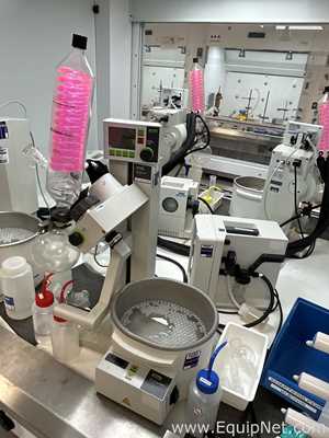 Buchi R-100 Rotary Evaporator with B-100 Heating Bath and V-300 Vacuum Pump