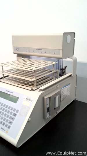Varian VK 8000 Auto Sampler with Varian VK 806 Syringe Pump