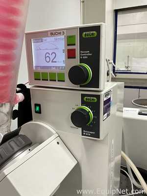 Buchi Labortechnik AG R-210 Evaporator With B-491 Heating Bath V-300 Vacuum Pump and V-850 Interface