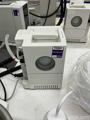 Buchi Labortechnik AG R-210 Evaporator With B-491 Heating Bath V-700 Vacuum Pump and V-850 Interface