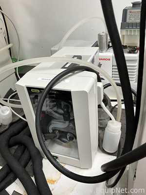 Buchi Labortechnik AG R-100 Evaporator With B-100 Heating Bath V-300 Vacuum Pump and V-850 Interface