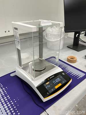 Sartorius BCE224I-1S Analytical Balance with Power Supply